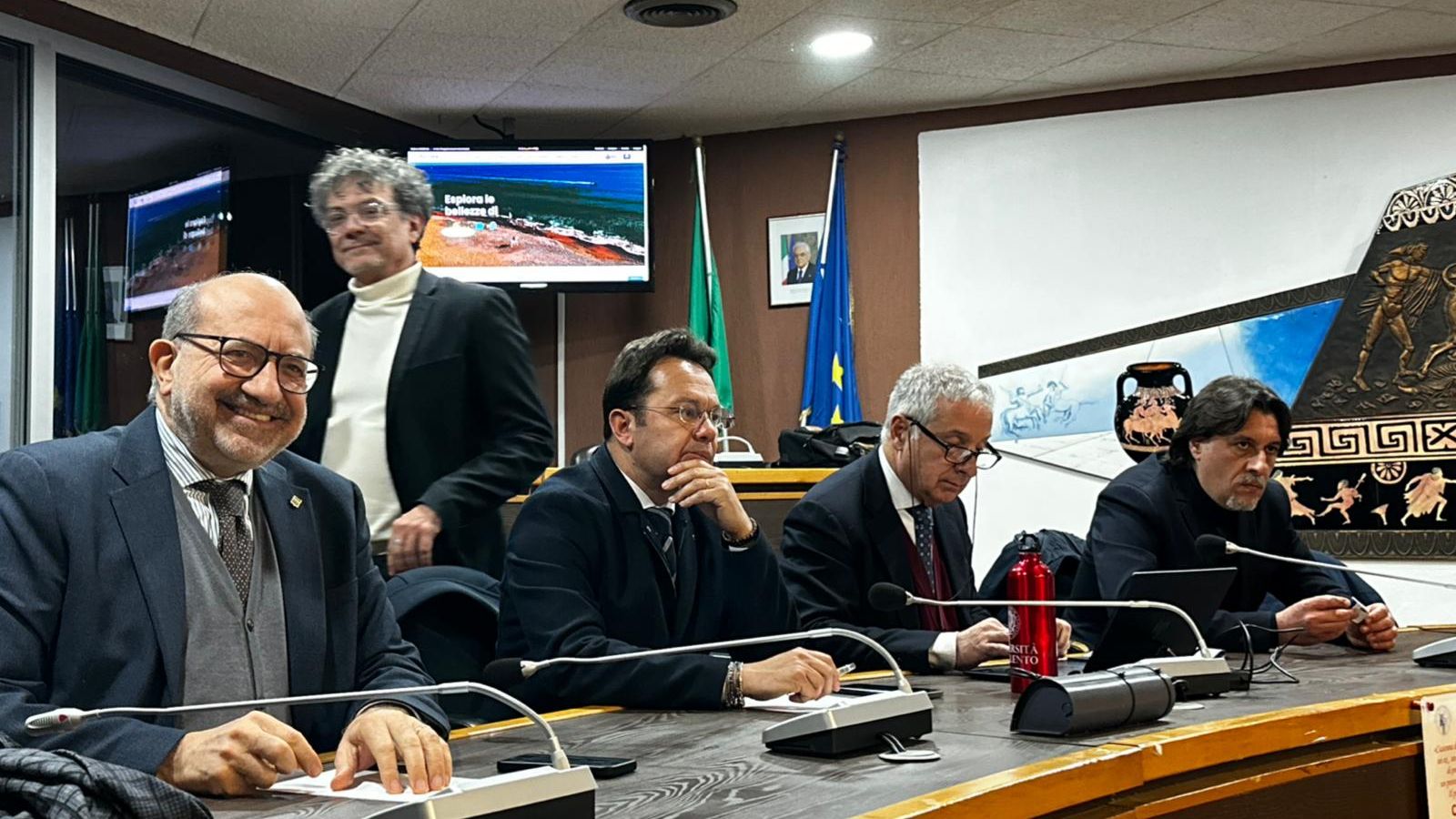 LATRONICO ALLA PRESENTAZIONE DEL PROGETTO PER POLICORO CITTA' DEL MARE